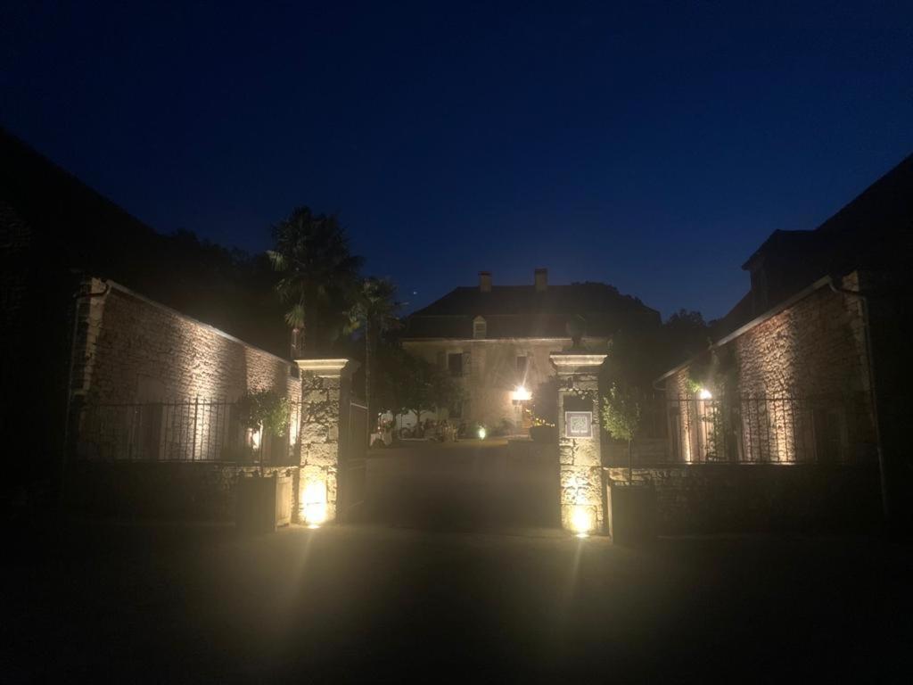 Manoir De Malagorse Cuzance Exterior photo